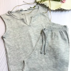 ست تاپ و شلوارک طرح کبریتی